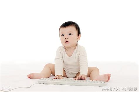 夢到抱別人的嬰兒|科學解夢：夢到嬰兒你該注意一下了！